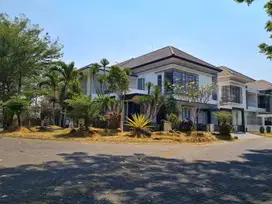 Rumah mewah dijual araya golf malang