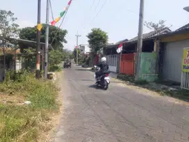 Rumah dalam kompleks perumahan Malang Anggun Sejahtera Lawang