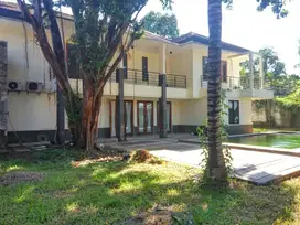 Rumah Nyaman Lokasi Strategis di Kemang Timur V, Jakarta Selatan