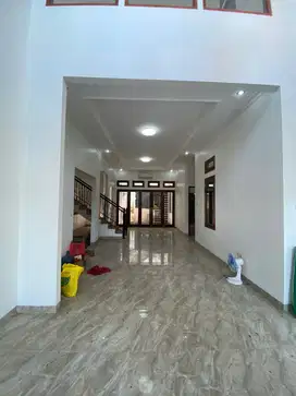 Rumah 2 Lantai Luas Mega Cinere Asri