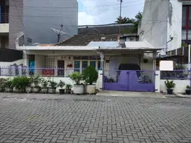 Dijual Rumah Villa Luas Komplek Budi Kemuliaan Daerah Brayan Krakatau