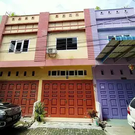 Dijual Townhouse 2 Lantai di Komplek Flora Kuning Mas Daerah Katamso