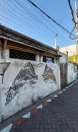Dijual Rumah Lama Simokerto Surabaya