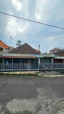 Dijual Cepat, Rumah di Jalan Diponegoro Gg Kulit, Kota Batu Malang