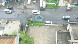 Sewa Tanah beserta Bangunan Ex Matrial di Jalan Raya Curug - Tangerang