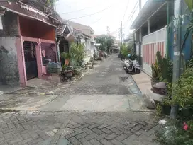 Rumah semi kos jl.simo rukun surabaya