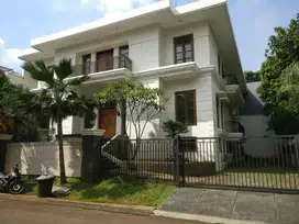 RUMAH CLUSTER BUKIT GADING MEDITERANIA KELAPA GADING