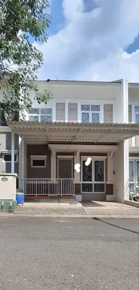 Dijual cepat rumah dalam cluster baru kota wisata Cibubur 