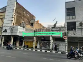 Dijual Rumah Bisa Di Pake Ruang Usaha Di Mainroad Asia Afrika