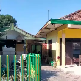 Rumah second bagus minimalis dekat pasar Nusukan Solo