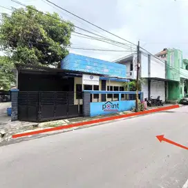 Rumah Kos luas 26 kamar dekat Manahan Solo