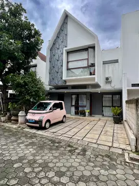Rumah 2 Lantai di Cilandak, Jakarta Selatan