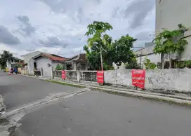 TANAH BONUS BANGUNAN KOST MURAH STRATEGIS DEKAT BALAIKOTA YOGYAKARTA