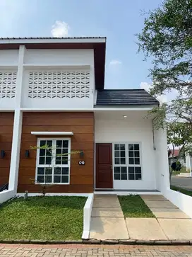 Rumah dan lahan kosong dekat gerbang tol Legok Tangerang Banten