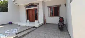RUMAH & LOKASI BAGUS LUAS 8X22M² DI DUTA GARDEN