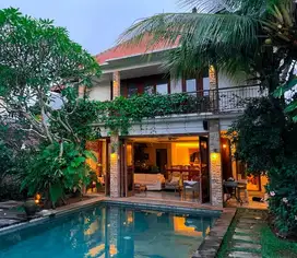 Nego, Luxury villa 5 kamar tidur di umalas Kerobokan