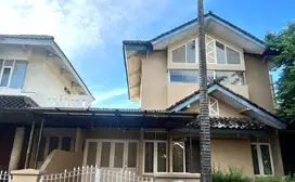 Rumah 2Lt 240m 4+1KT Beringin Golf Taman Cendana Lippo Karawaci