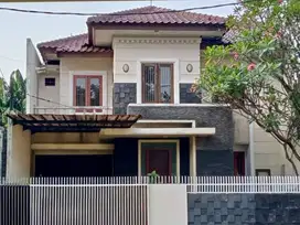 Dijual Rumah Bintaro Sektor 9 dalam Cluster  196219