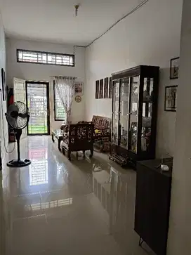 Dijual rumah petak Jl Sempurna, T.sari -Selayang