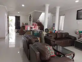 Rumah Seken Nyaman & Asri 2 Lantai Dalam Cluster Gading Serpong
