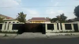 Rumah Bagus Di Jalan Durian Banyumanik Semarang
