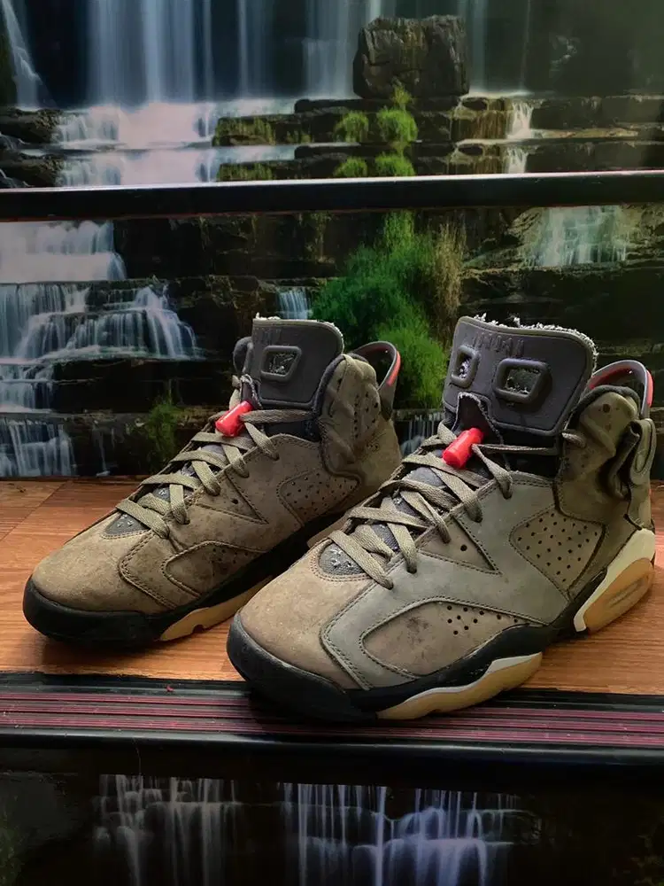 TRAVIS SCOTT AIR JORDAN 6 RETRO SIZE 42 INS 26,5