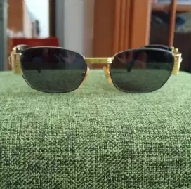 FS Lightly used Versace Sun Glasses Ori