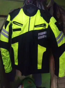 JUAL CeVAt Jaket