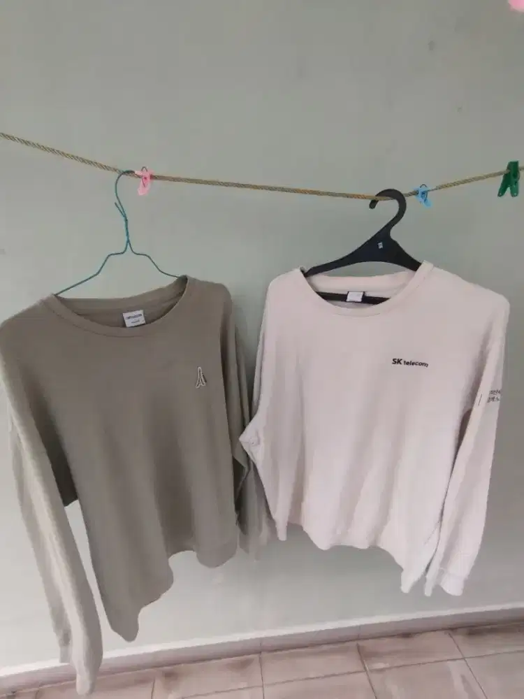 2 Crewneck Murah
