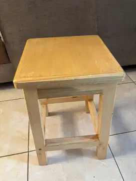 dijual Kursi kayu New