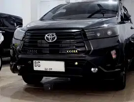 Innova Reborn 2.4 V Automatic 2021