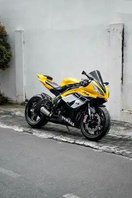 Best Deal : Yamaha YZF - R6 Replica 60th Anniversary