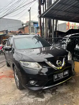 Xtrail 2.5 2015.