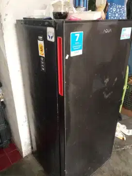 Kulkas AQUA 1 pintu
