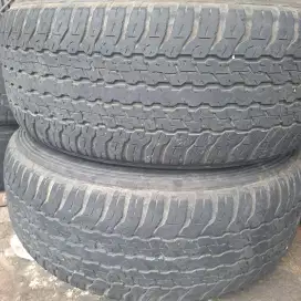 Ban mobil 265 60 18 dunlop grandtrek pajero fortuner