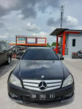 Mercedes benz C200 2009 Avantgarde matic