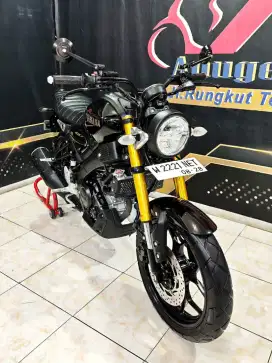 Yamaha XSR 155cc 2023 odo 4rb mewah.  Anugerah Motor rungkut tengah 81