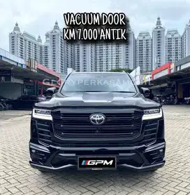 Toyota Land Cruiser 300 VXR 2024 KM 7rb ANTIK Toyota LC300 LC 300