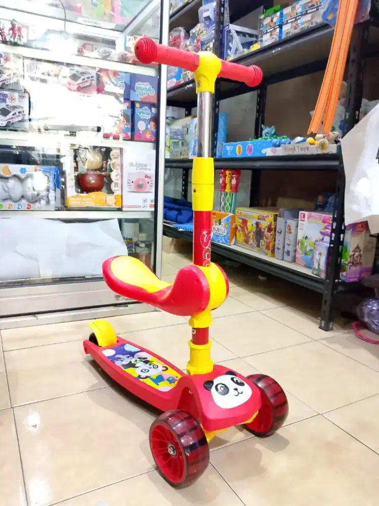 Scooter anak duduk Hb 2006