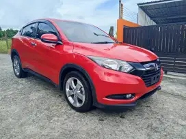 Honda hrv E Matic 2018 bagus pribadi