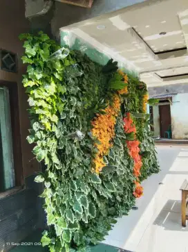Taman vertical garden