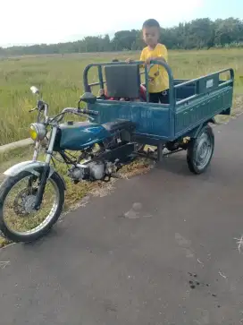 Roda 3 merk fukuda gardan  mesin sehat