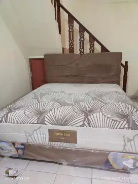 Satu set spring bed+ kasur king size