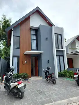 Rumah 2 Lantai Scandinavian dekat Jalan Besi Jangkang