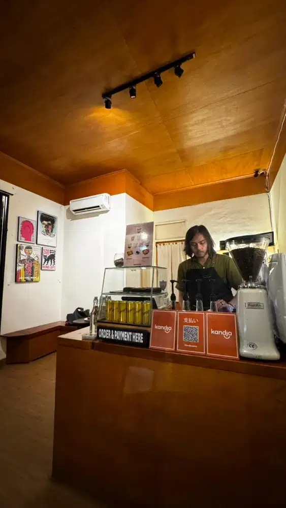 Barista/Helper Perempuan