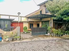 Murah dijual rumah siap huni di manyaran semarang barat strategis