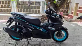All New Yamaha Aerox Connected