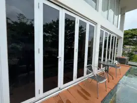 Jasa pasang sticker kaca film rumah