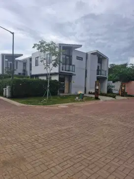 Rumah Cendana 2lantai Siap Huni Free Biaya Akad KPR Selangkah Ke tol