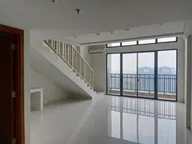 Disewakan Kantor Minimalis 97 m2, Hemat & Strategis di SOHO Pancoran